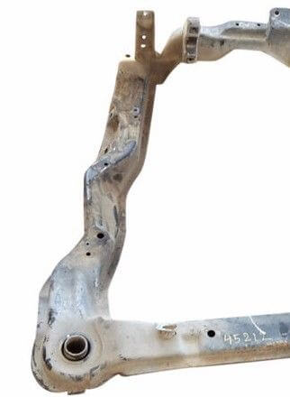 2001-2005 Hyundai Santa Fe Front Subframe Engine Cradle - Used OEM