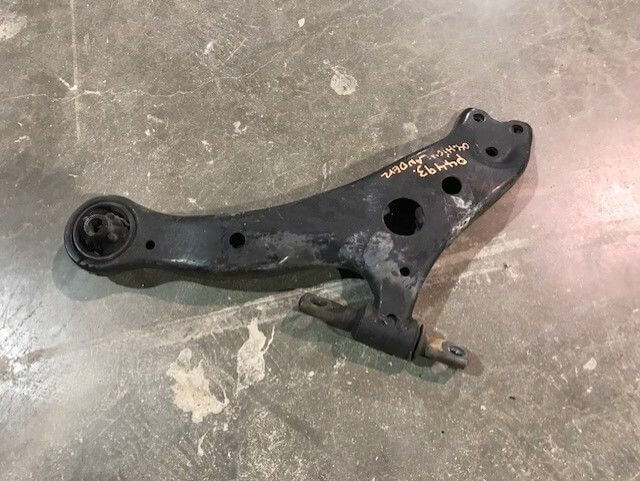 2004-2009 Lexus RX Toyota Highlander Front Right Lower Control Arm - Used OEM