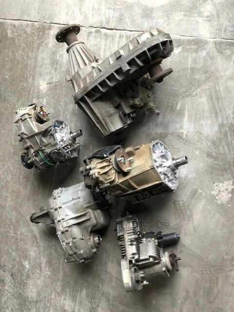 2004-2014 Cadillac CTS SRX STS Front Differential Carrier 3.23 - Used OEM