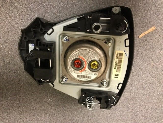 2013-2016 Nissan Sentra Driver Steering Wheel Airbag Black - Used OEM