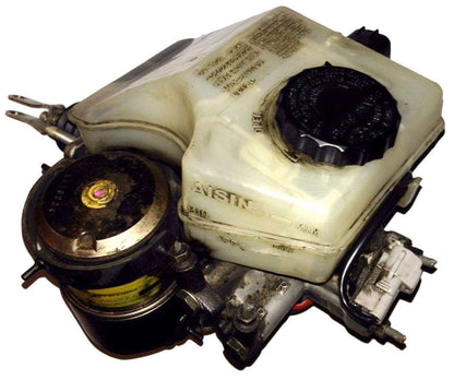1998-2005 Lexus GS300 GS400 GS430 ABS Brake Master Cylinder Booster Assembly - Used OEM