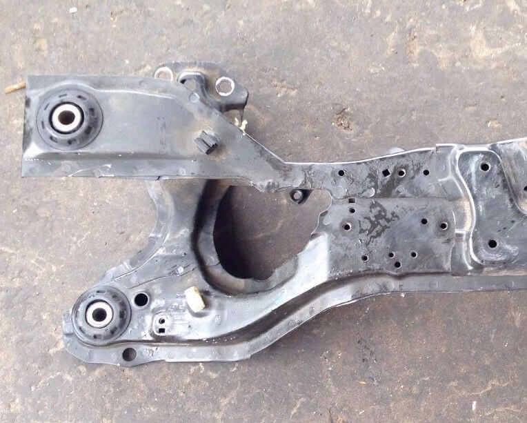 1999-2003 Acura TL Front Sub Frame Engine Cradle - Used OEM