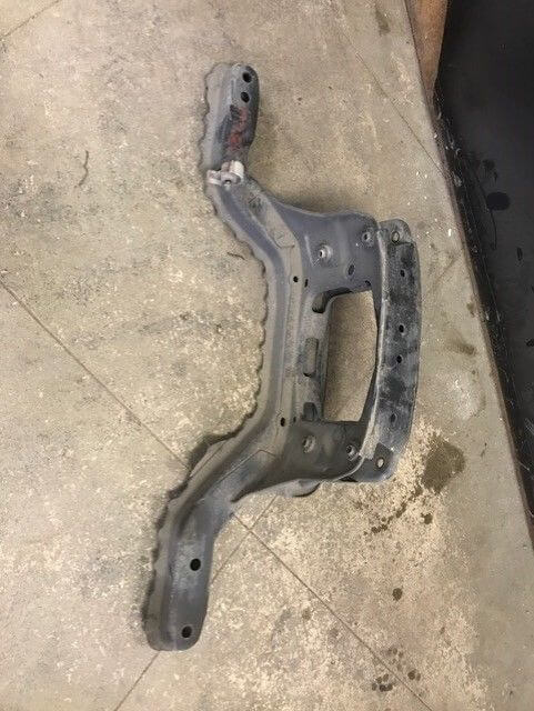 2001-2004 Ford Escape Rear Subframe Suspension Cradle - Used OEM