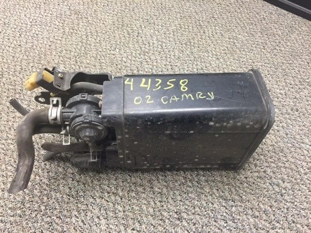 2002-2003 Toyota Camry Fuel Vapor EVAP Charcoal Canister 2.4L - Used OEM