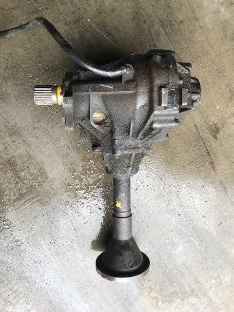 2002-2004 Dodge Caravan Chrysler Town and Country Transfer Case AWD - Used OEM