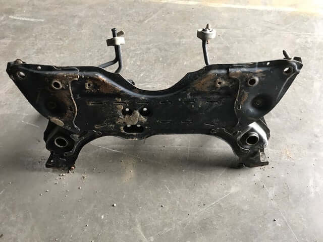 2003-2006 Mitsubishi Outlander Front Sub Frame Engine Cradle AWD - Used OEM