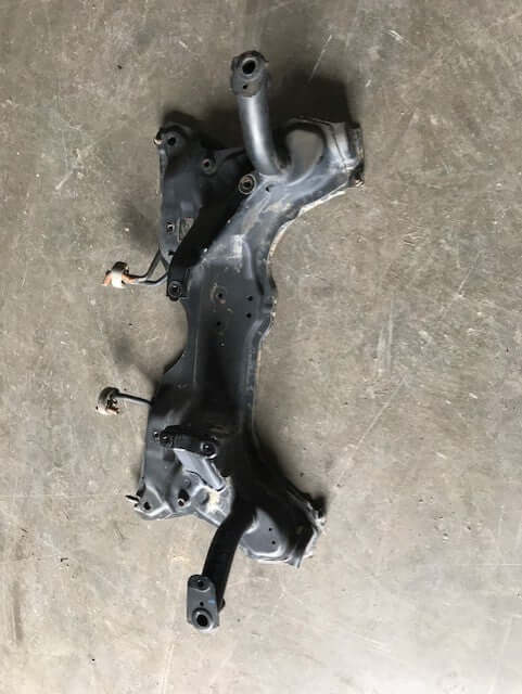 2003-2006 Mitsubishi Outlander Front Sub Frame Engine Cradle AWD - Used OEM