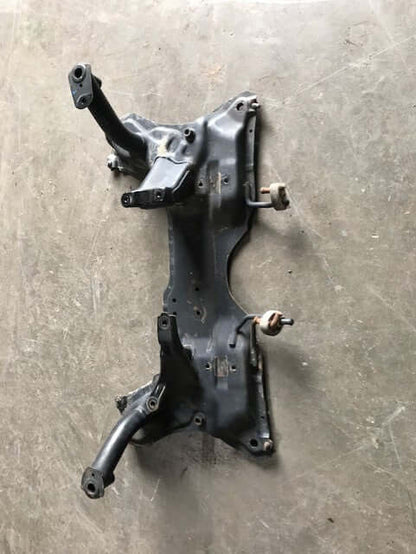 2003-2006 Mitsubishi Outlander Front Sub Frame Engine Cradle AWD - Used OEM