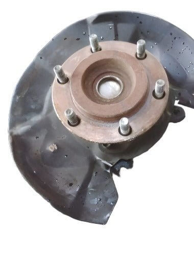 2004-2007 Toyota Sequoia Tundra Front Right Spindle Knuckle 4WD - Used OEM
