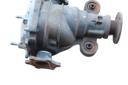 2004-2015 Nissan Armada Titan Infiniti QX56 Front Differential Carrier 3.357 Ratio - Used OEM
