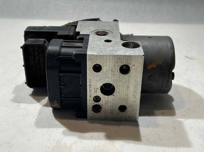 2005-2006 Ford F150 ABS Anti-Lock Brake Pump Assembly 4x4 - Used OEM