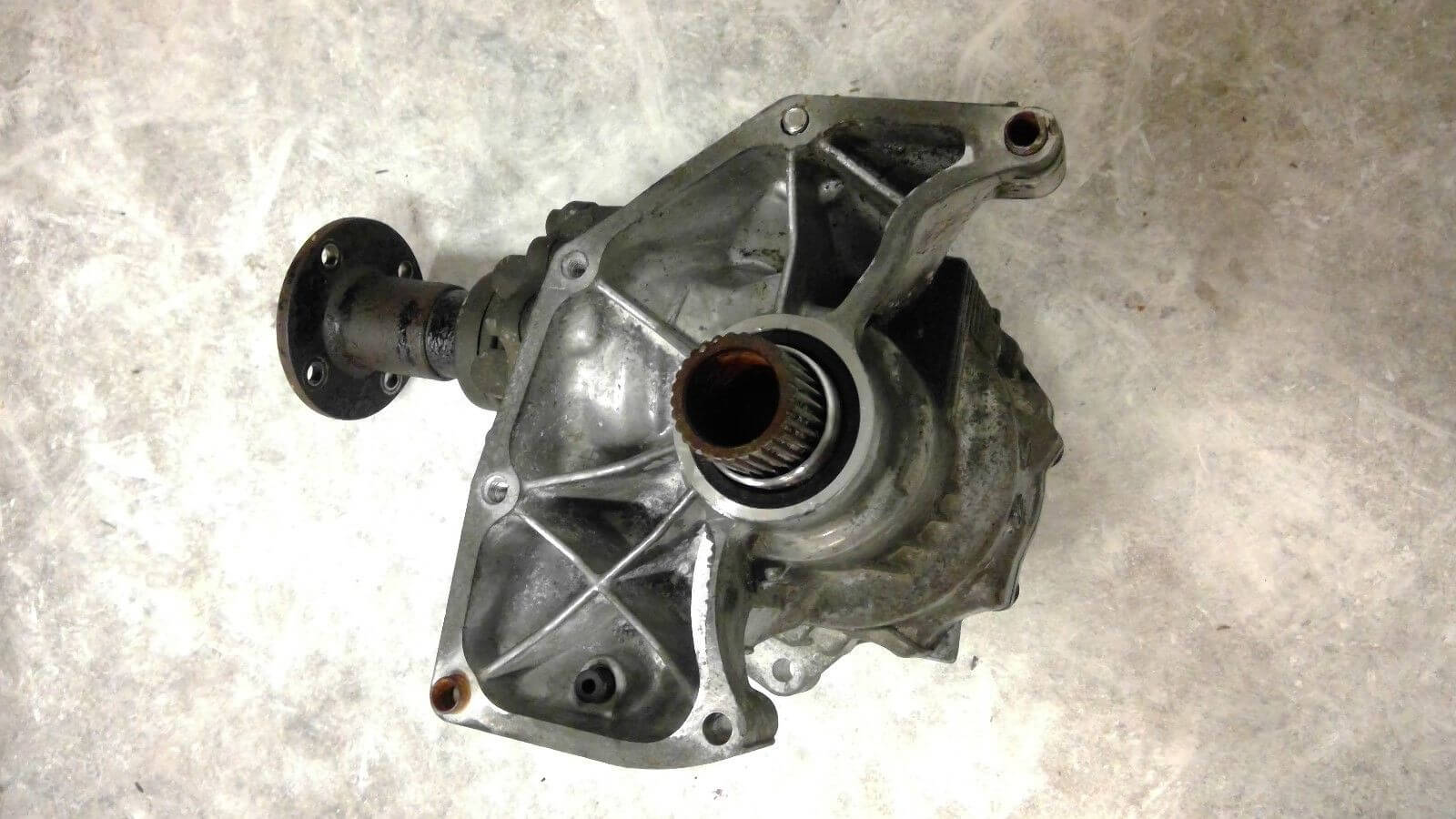 2005-2007 Nissan Murano Transfer Case Front Differential Assembly - Used OEM