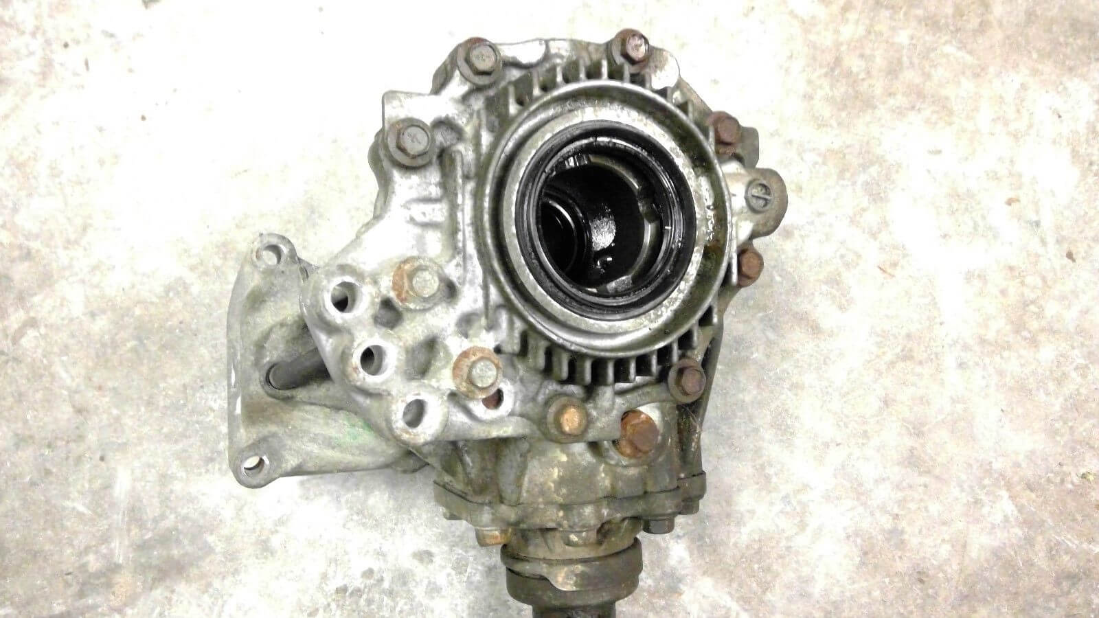 2005-2007 Nissan Murano Transfer Case Front Differential Assembly - Used OEM