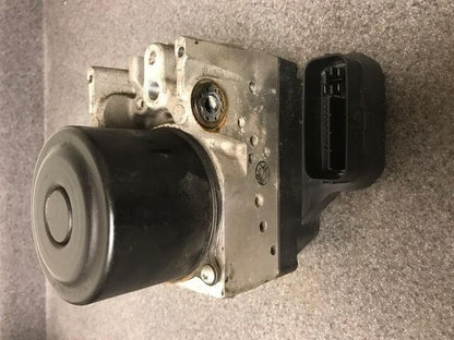 2006-2011 Lexus GS350 IS350 ABS Anti-Lock Brake Pump Actuator Assembly - Used OEM