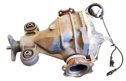 2007-2008 Infiniti G35 G37 Sedan Rear Differential Carrier 3.692 Ratio - Used OEM
