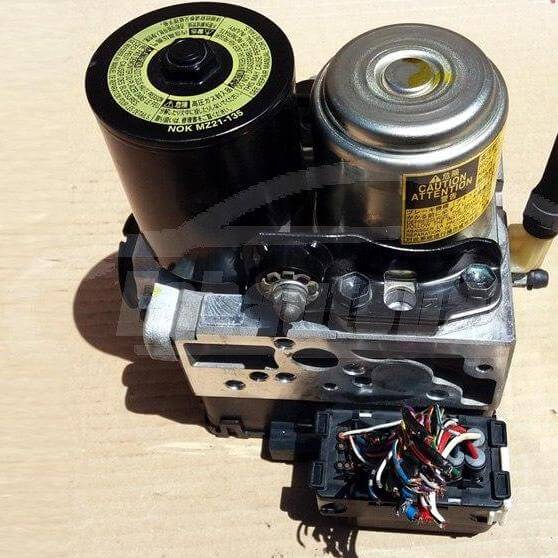 2007-2011 Toyota Camry Hybrid ABS Brake Pump Actuator - Used OEM
