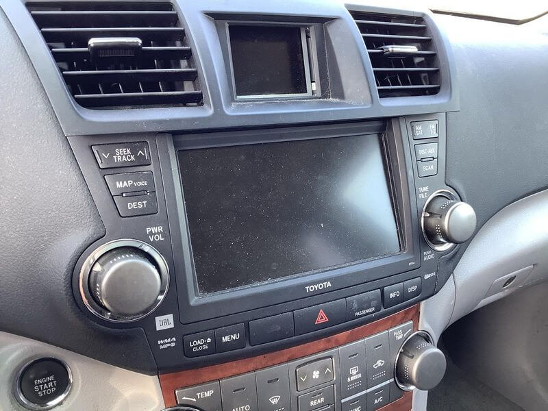 2008-2010 Toyota Highlander GPS Navigation System E7017 JBL - Used OEM