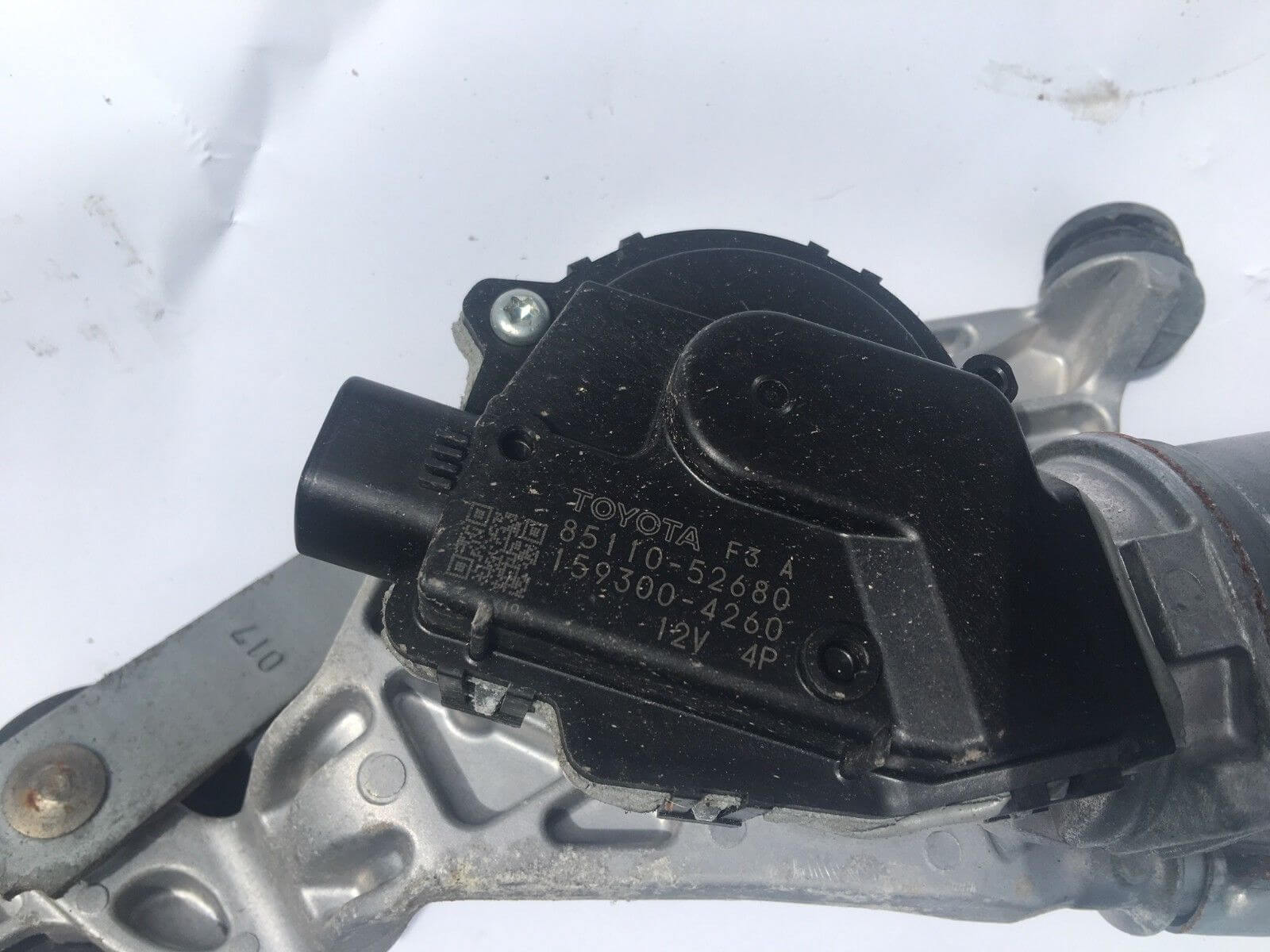 2012-2015 Toyota Prius C Windshield Wiper Motor and Linkage Assembly - Used OEM
