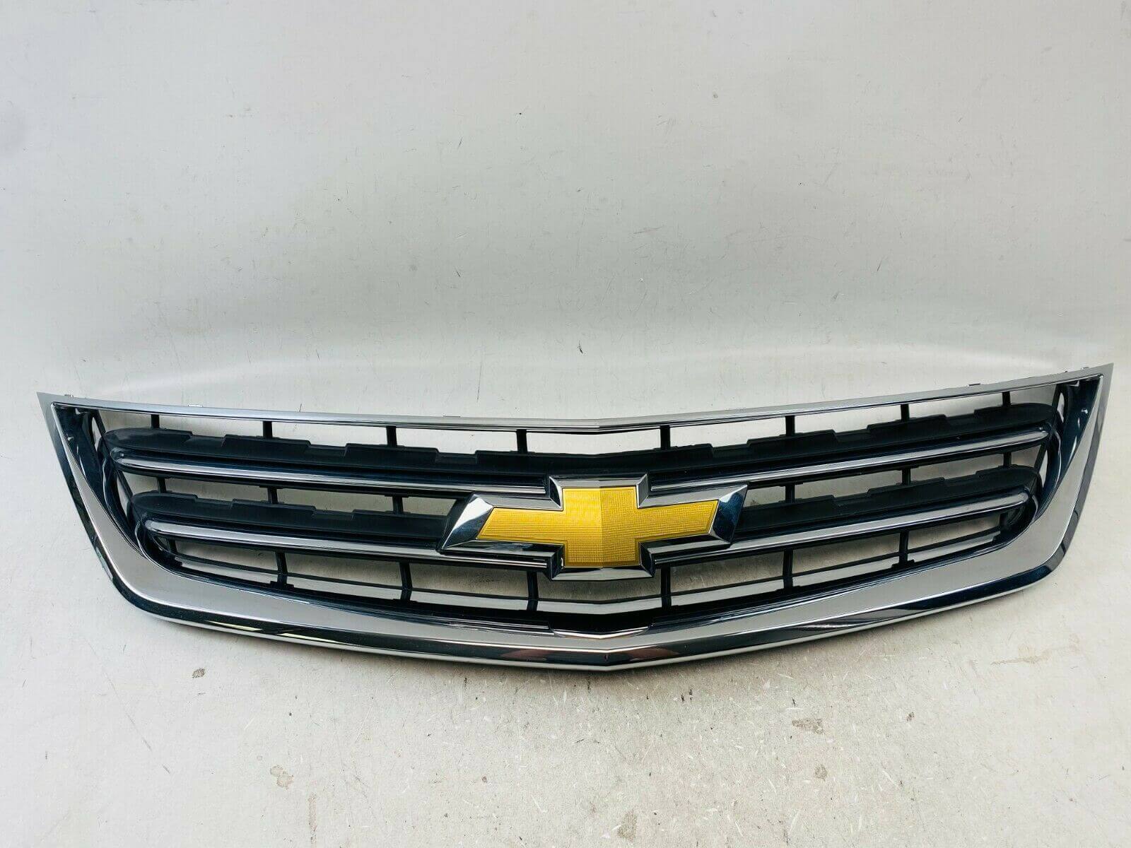 2014-2020 Chevrolet Impala Upper Front Grille Chrome - Used OEM