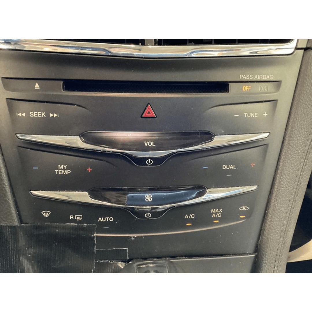 2014 Lincoln – 2019 Lincoln Mkt Radio Dual Climate Control Panel - Used OEM
