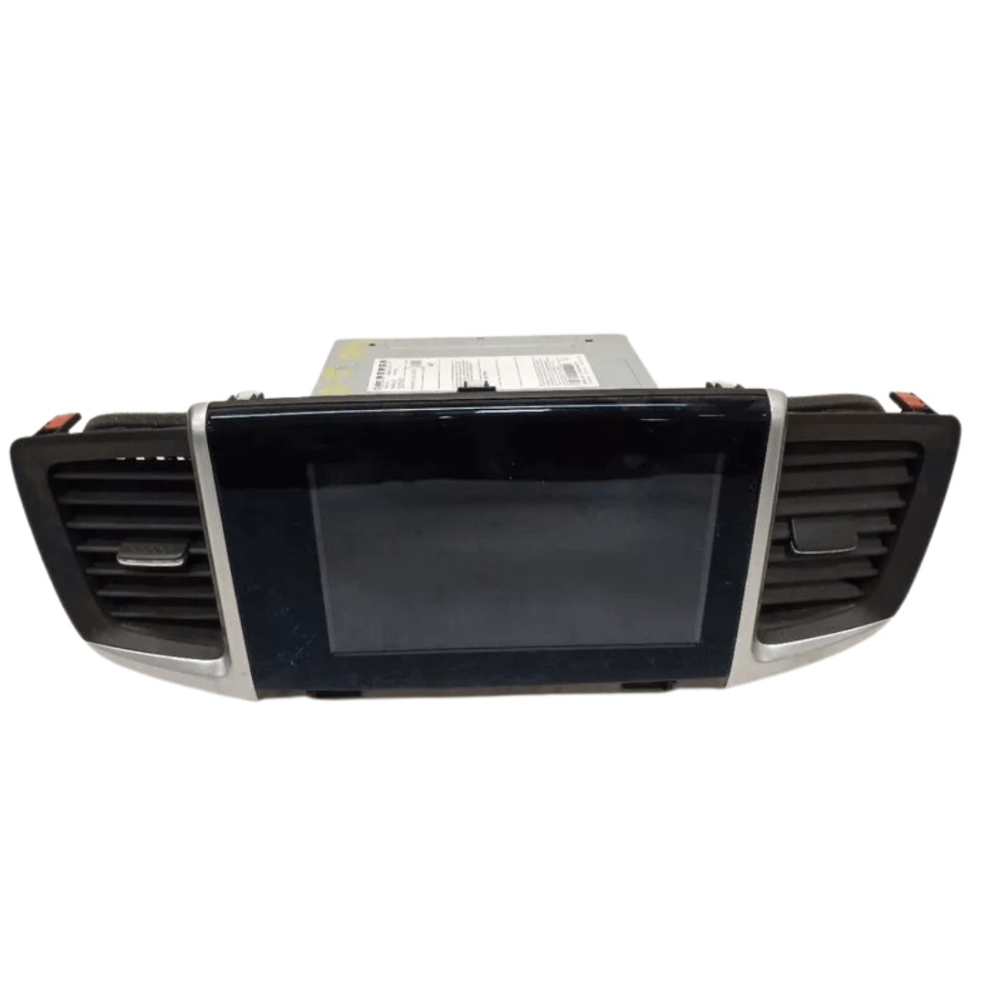 2016-2019 Honda Pilot Radio Receiver 8″ Display Screen - Used OEM